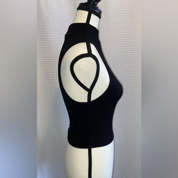 Women’s Zara Black sleeveless stretchy black mock neck ribbed Tank top size XS/S - Picture 4 of 9
